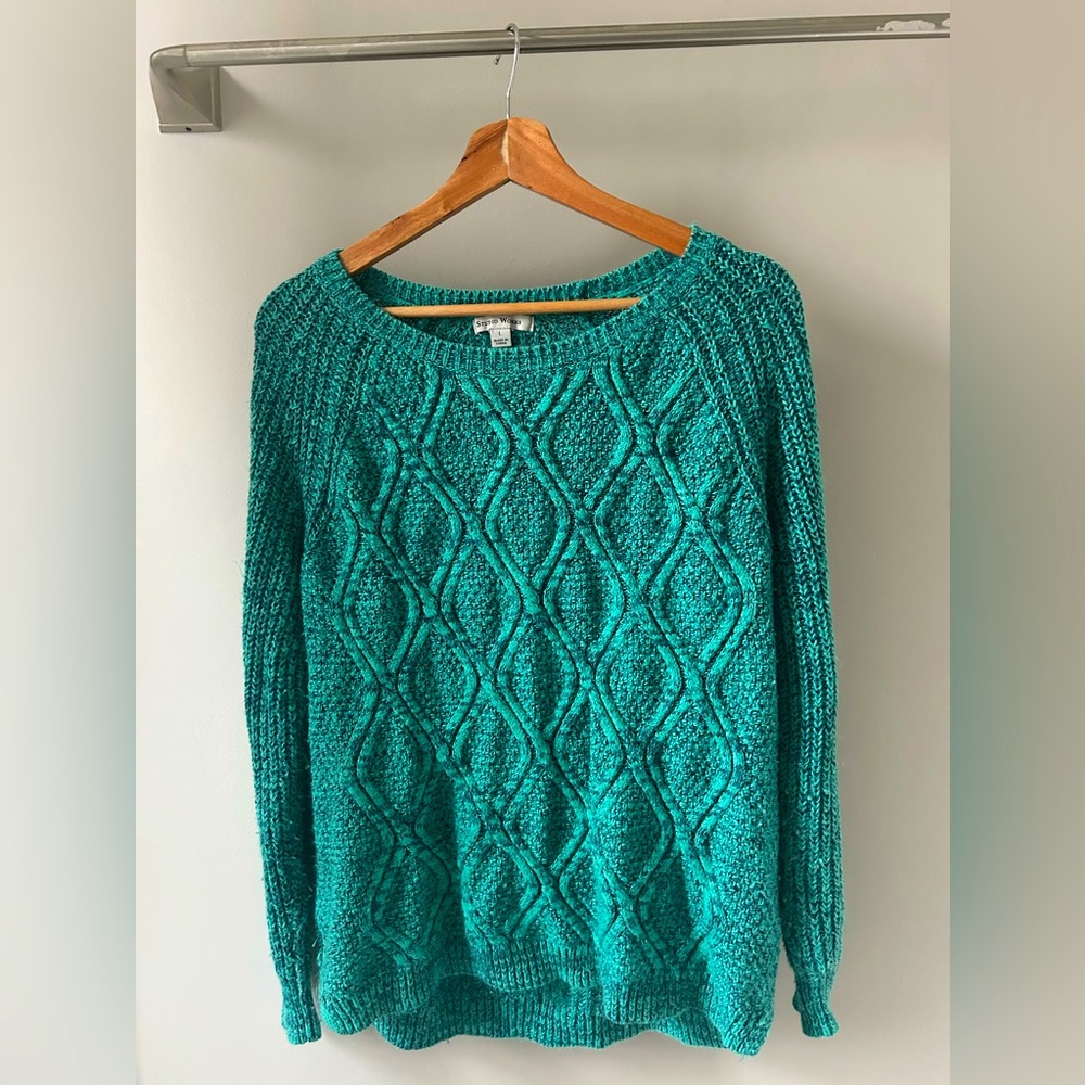 St. Patrick’s Day ☘️ Green Sweater!